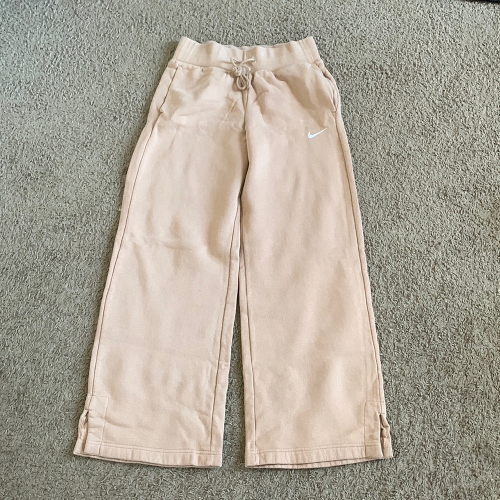 Nike Wide Leg Sweats